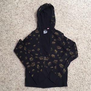 🧔🏻3for$15🧔🏻women’s junior M realitee  hoodie.